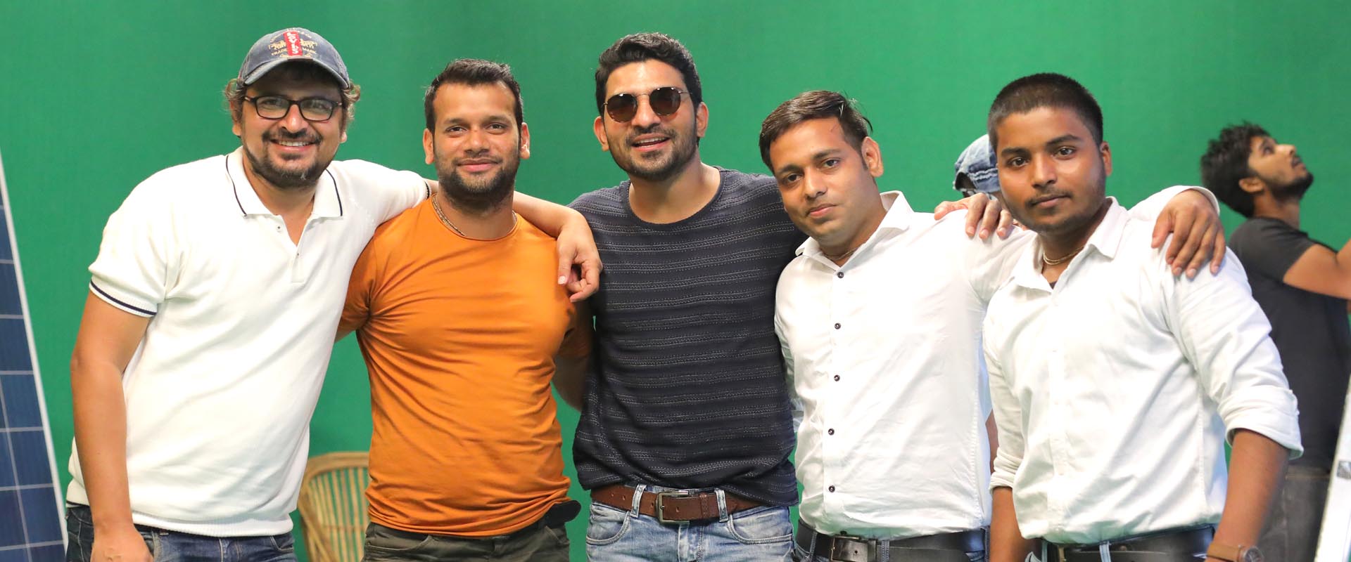 V R Production